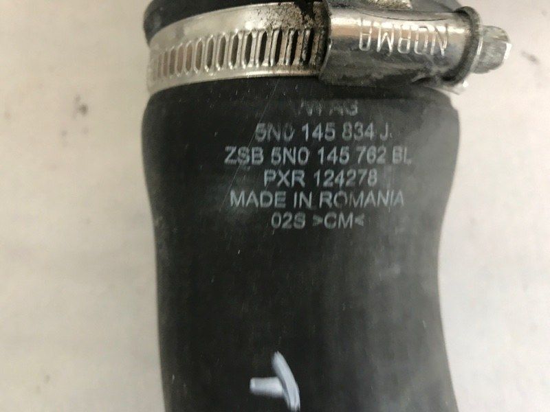 Повітропровід 0261230073 Volkswagen Tiguan