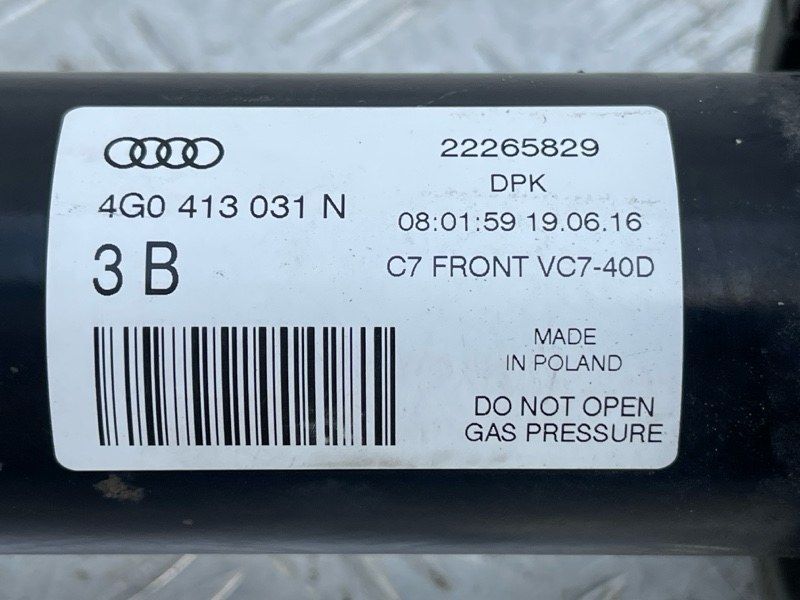 Стійка амортизатора в зборі з пружиною 4G0413031N Audi A6