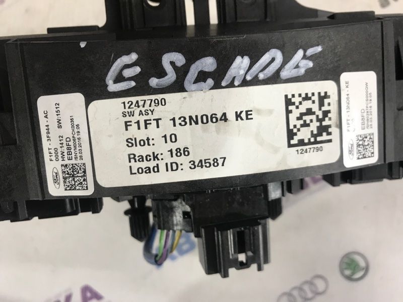 Блок подрулевых переключателей F1FT13N064KE Ford Escape
