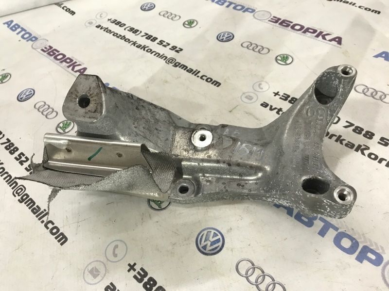 Опора / Кронштейн двигателя 4G0199307H Audi A6