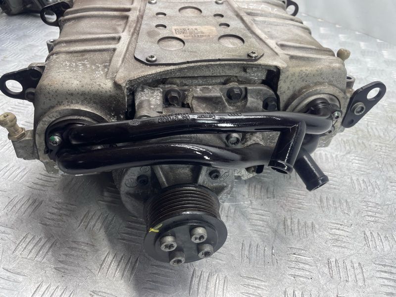 Компресор наддуву 06E145601BD Audi Q7