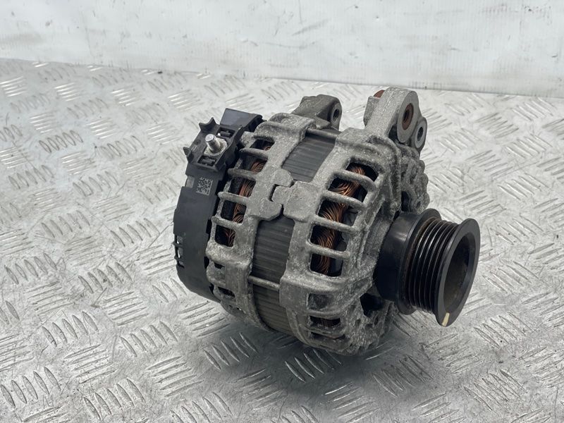 Генератор 30659580 Volvo XC90