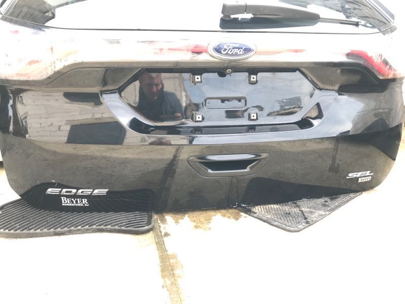 Кришка багажника FT4Z5840010B Ford Edge