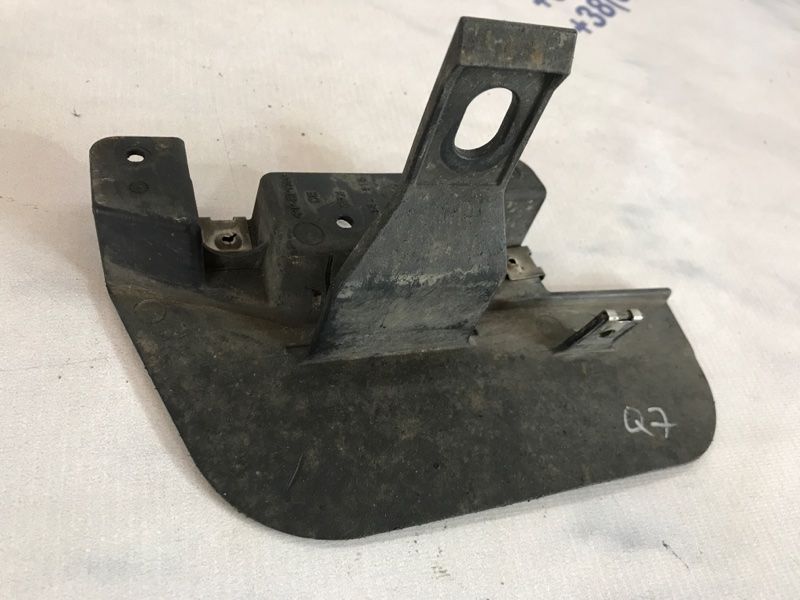 Бризковик 4L0854816 Audi Q7