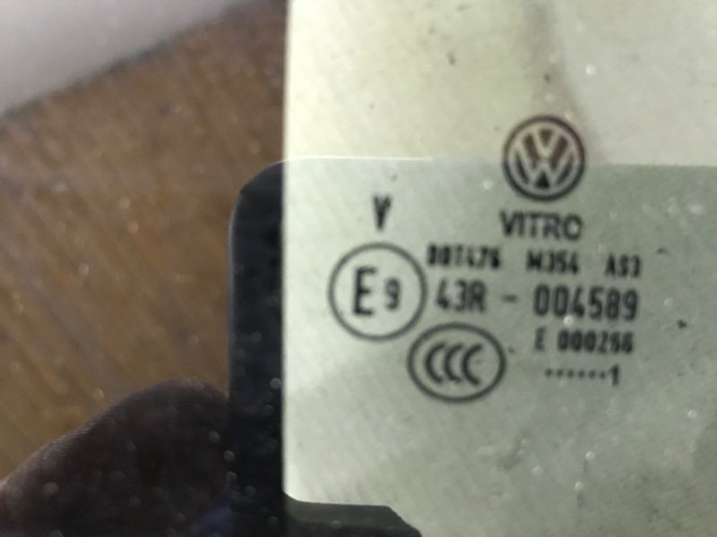 Бічне скло дверей 5NN845214A Volkswagen Tiguan