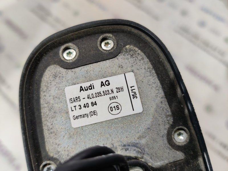 Aнтена плавник 4L0035503N Audi Q7