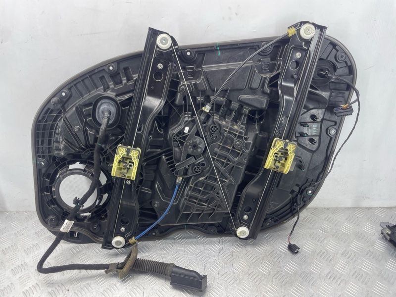 Склопідйомник 31416995 Volvo XC60