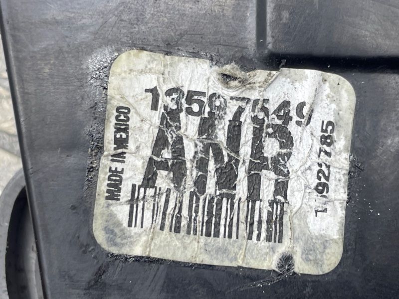 Замок дверей 13597549 Chevrolet Colorado