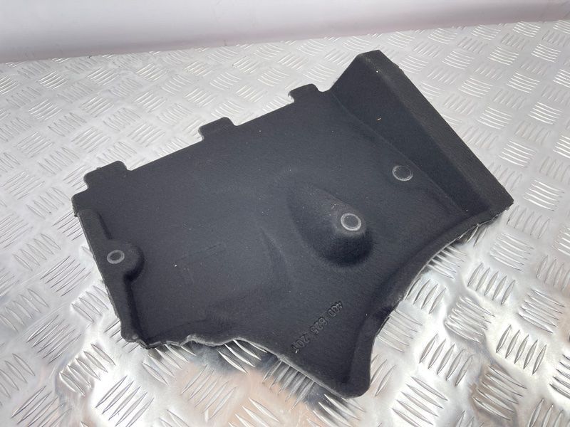 Облицювання днища 4G0825201 Audi A6