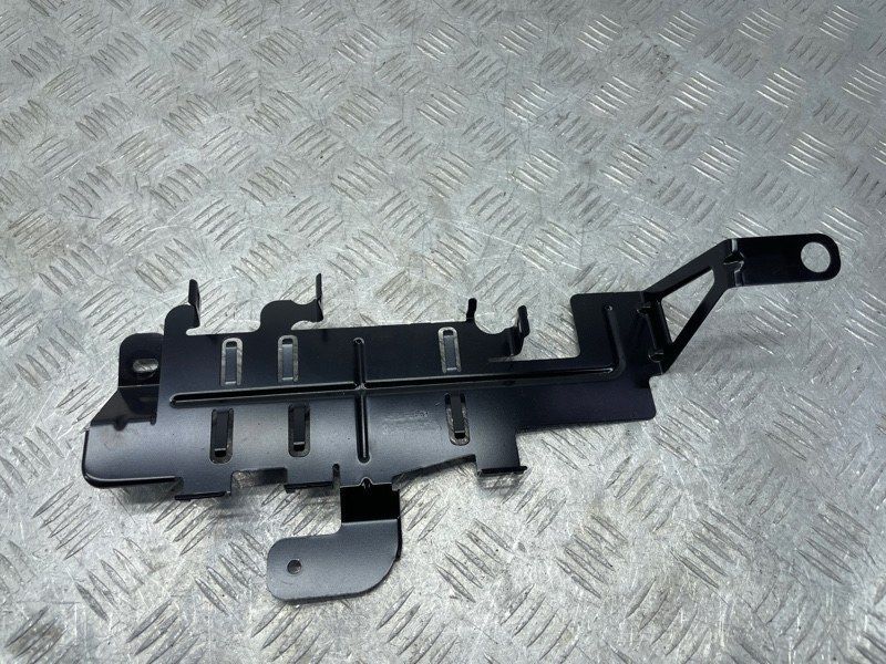 Кронштейн блоку керування 31680920 Polestar 2