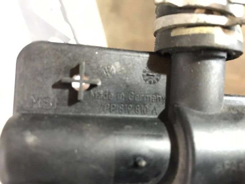 Клапан отопителя / Кран печки 7PP819810A Volkswagen Touareg