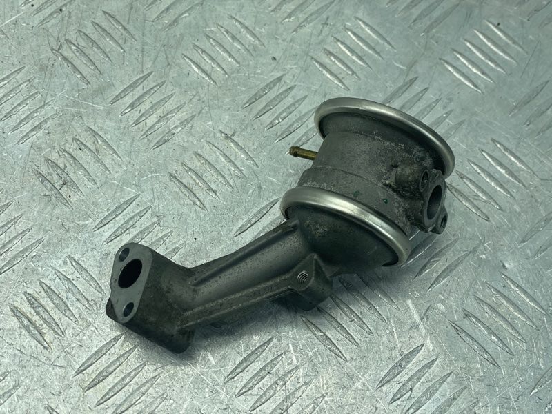 Клапан EGR 06E131102P Audi A6