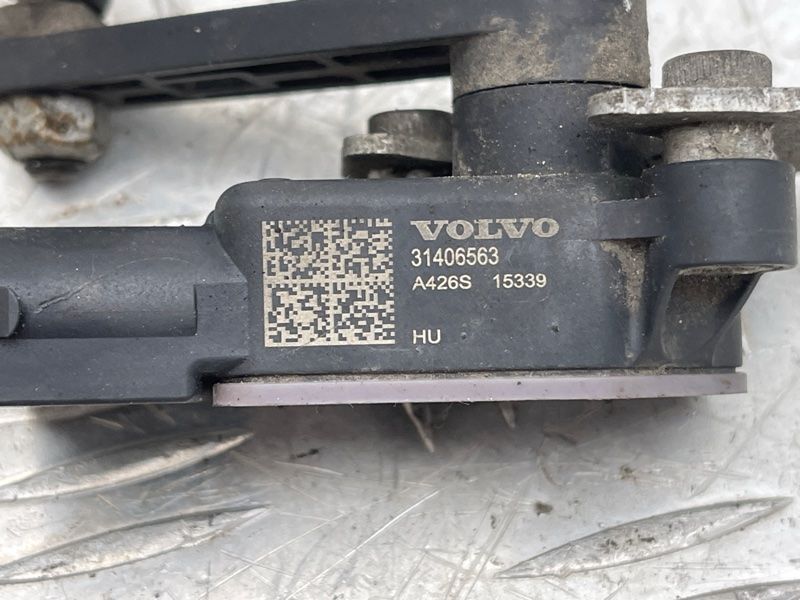 Датчик положення кузова 31360331 Volvo XC90