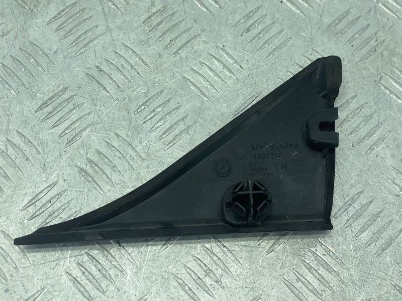 Накладка порога 31497234 Volvo XC60