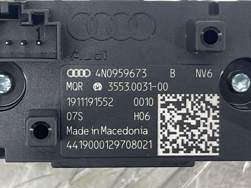 Блок кнопок 4N0959673B Audi A6