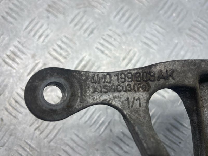 Опора двигуна 4H0199308AK Audi S7