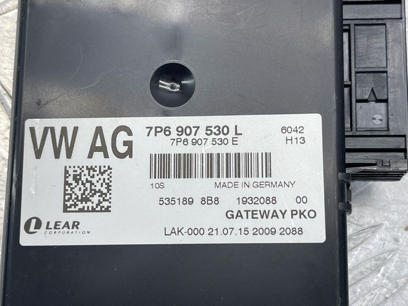 Діагностичний інтерфейс для шини даних (Gateway) 7P6907530L Volkswagen Touareg