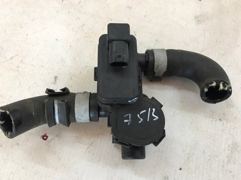 Клапан отопителя / Кран печки 7PP819810A Volkswagen Touareg