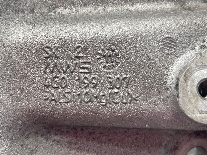Кронштейн Audi A6