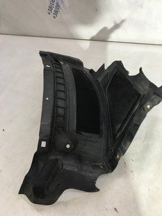 Локер / спойлер колеса 4G0853887C Audi A6