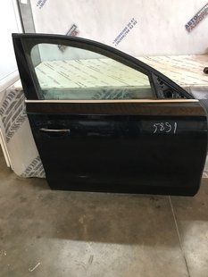 Дверь 4H0831052B Audi S8