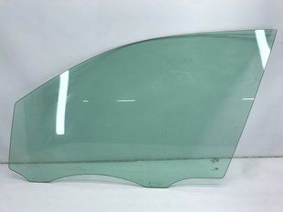 Скло дверей 7P6845021B Volkswagen Touareg