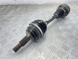 Піввісь 7P0401271C Audi Q7
