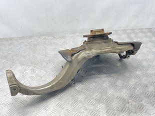 Поворотний кулак / цапфа 4M0407242J Audi Q7