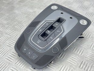 Плафон освітлення салону 4M0947135AN Audi Q7