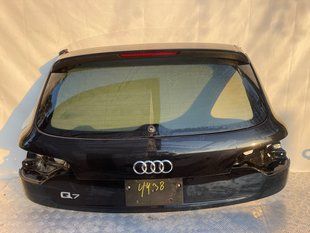 Крышка багажника 4L0827023B Audi Q7
