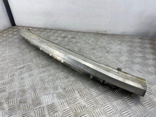 Усилитель переднего бампера 4L0807113 Audi Q7