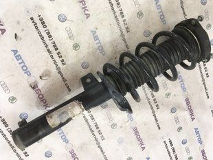 Стійка амортизатора в зборі з пружиною 3C0413031AH Volkswagen CC