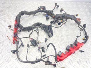Проводка двигуна Audi Q7