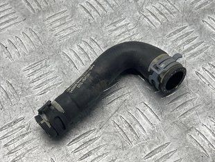 Шланг системи охолодження 4G0121445AS Audi A7
