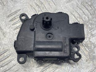 Моторчик заслонки отопителя gs7h19e616aa Ford Edge