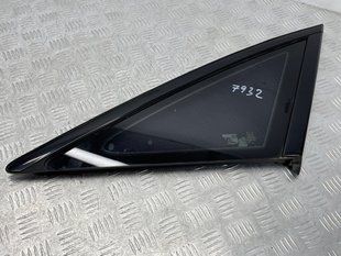 Скло бічне заднє 4G5845298NVB Audi A6