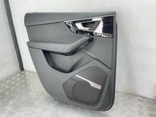 Обшивка дверей Audi Q7