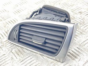 Дефлектор повітропроводу 4G1820902B6PS Audi A6