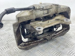 Суппорт тормозной 4H0615124B Audi A8