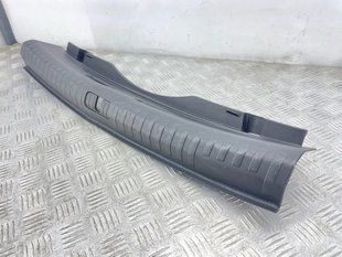 Накладка замка багажника 4K58634714PK Audi A6