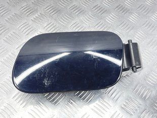 Корпус лючка кришки паливного бака в зборі Volkswagen Touareg