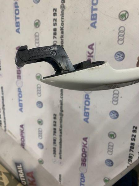 Ручка дверей зовнішня 3C0837206 Volkswagen CC