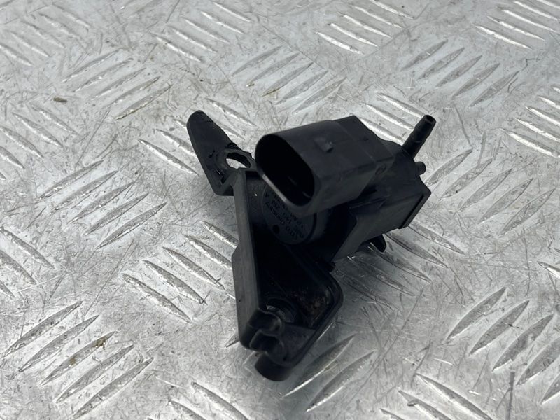 Клапан 037906283C Audi A6
