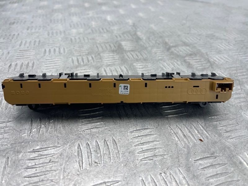 Блок кнопок панели приборов 4M0925301A Audi Q7 Audi Q7