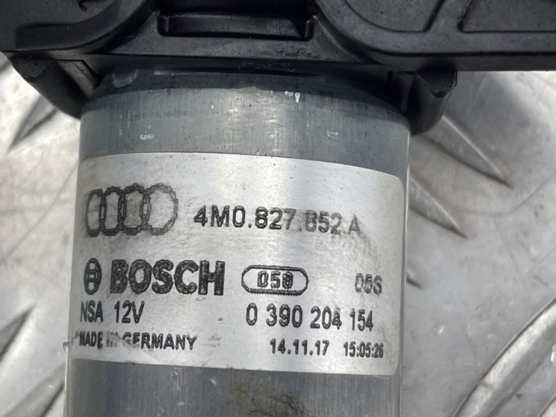 Привідний блок кришки багажника Audi Q7