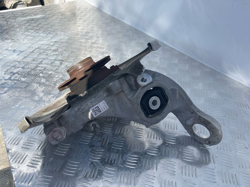 Поворотний кулак / цапфа з підшипником 8K0505431AR Audi A6