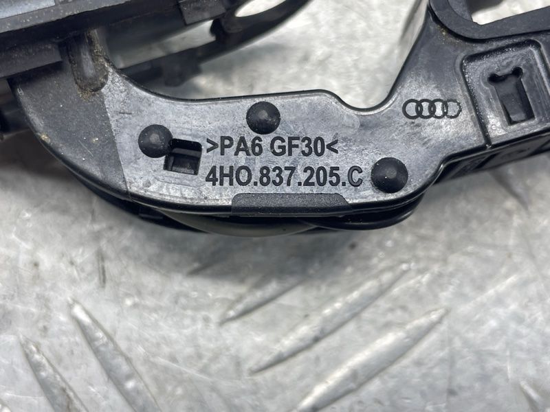 Ручка дверей (keyless) зовнішня 4H0837205C Audi A7