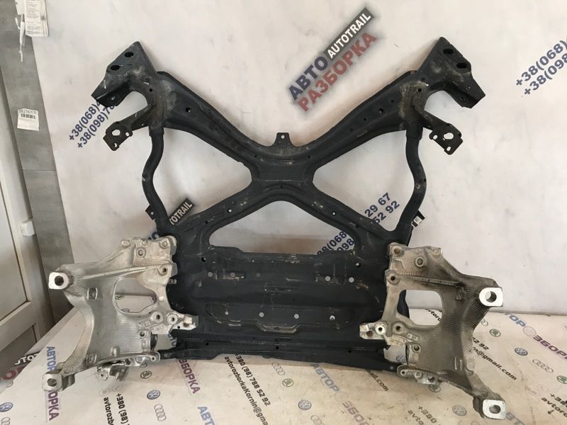 Підрамник передній 8W1399347F Audi A4 Allroad