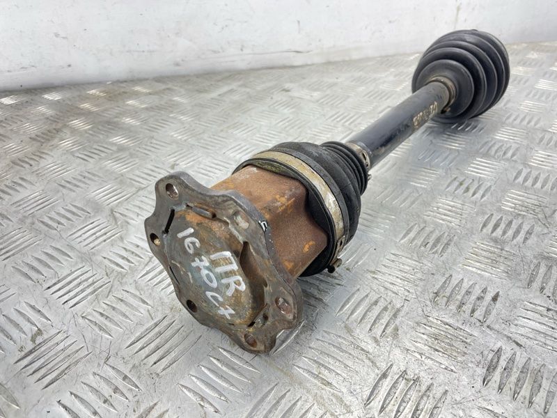 Привідний вал передній 4G0407271F Audi A6 Audi A6, Audi A7, Audi A8, Audi Q5, Audi RS7, Audi S6, Audi S7, Audi S8, Audi SQ5
