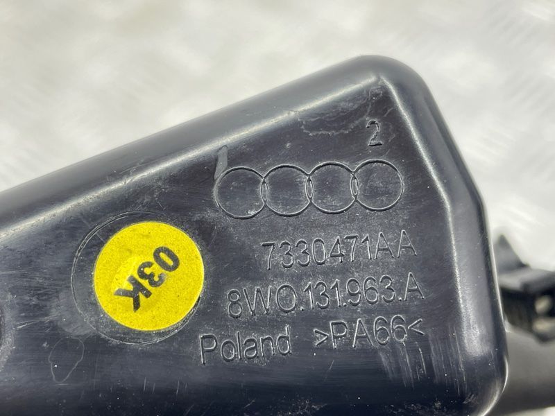 Горловина бака 8W0131963A Audi A4 Allroad
